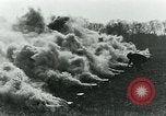 Image bougies toxiques United States USA, 1921, de la seconde 60 séquences d'archives historiques vidéo 65675044449