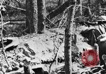 Standbild US-Truppen bereit in Gräben während Ersten Weltkrieg Elsass Deutschland, 1918, aus Sekunde 23 historischem Filmmaterial Videoclip 65675044462