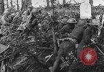 Standbild 2 Infanterie Division Missy-Aux-Bois Frankreich, 1918, aus Sekunde 14 historischem Filmmaterial Videoclip 65675044463