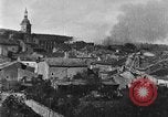 Image Français ville bombardée Thiaucourt France, 1918, de la seconde 14 séquences d'archives historiques vidéo 65675044467