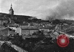 Image Français ville bombardée Thiaucourt France, 1918, de la seconde 19 séquences d'archives historiques vidéo 65675044467