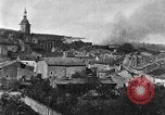 Image Français ville bombardée Thiaucourt France, 1918, de la seconde 22 séquences d'archives historiques vidéo 65675044467