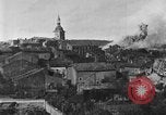 Image Français ville bombardée Thiaucourt France, 1918, de la seconde 27 séquences d'archives historiques vidéo 65675044467