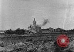 Image Français ville bombardée Rambucourt France, 1918, de la seconde 21 séquences d'archives historiques vidéo 65675044468