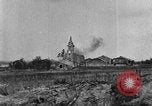 Image Français ville bombardée Rambucourt France, 1918, de la seconde 22 séquences d'archives historiques vidéo 65675044468