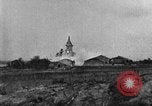 Image Français ville bombardée Rambucourt France, 1918, de la seconde 43 séquences d'archives historiques vidéo 65675044468