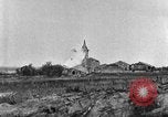Image Français ville bombardée Rambucourt France, 1918, de la seconde 62 séquences d'archives historiques vidéo 65675044468