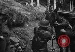 Standbild USA Soldaten Frankreich, 1918, aus Sekunde 25 historischem Filmmaterial Videoclip 65675044472