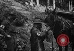 Standbild USA Soldaten Frankreich, 1918, aus Sekunde 33 historischem Filmmaterial Videoclip 65675044472