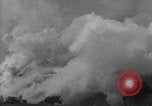 Image La guerre du gaz en Première Guerre Mondiale France, 1918, de la seconde 30 séquences d'archives historiques vidéo 65675044473