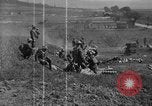 Image La guerre du gaz en Première Guerre Mondiale France, 1918, de la seconde 44 séquences d'archives historiques vidéo 65675044473