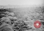 Standbild kanadischen Truppen Ploegsteert Belgien, 1917, aus Sekunde 23 historischem Filmmaterial Videoclip 65675044475