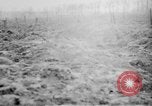Standbild kanadischen Truppen Ploegsteert Belgien, 1917, aus Sekunde 29 historischem Filmmaterial Videoclip 65675044475