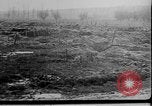 Standbild kanadischen Truppen Ploegsteert Belgien, 1917, aus Sekunde 41 historischem Filmmaterial Videoclip 65675044475
