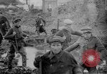 Standbild kanadischen Truppen Ploegsteert Belgien, 1917, aus Sekunde 47 historischem Filmmaterial Videoclip 65675044475