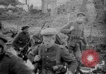 Standbild kanadischen Truppen Ploegsteert Belgien, 1917, aus Sekunde 50 historischem Filmmaterial Videoclip 65675044475