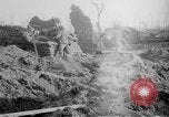 Standbild kanadischen Truppen Ploegsteert Belgien, 1917, aus Sekunde 55 historischem Filmmaterial Videoclip 65675044475