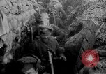 Standbild kanadischen Truppen Ploegsteert Belgien, 1917, aus Sekunde 57 historischem Filmmaterial Videoclip 65675044475