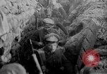 Standbild kanadischen Truppen Ploegsteert Belgien, 1917, aus Sekunde 60 historischem Filmmaterial Videoclip 65675044475
