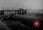 Image en Belgique pendant des forces canadiennes Première Guerre Mondiale Flandre occidentale Belgique, 1917, de la seconde 25 séquences d'archives historiques vidéo 65675044478
