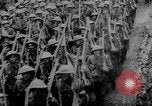 Image en Belgique pendant des forces canadiennes Première Guerre Mondiale Flandre occidentale Belgique, 1917, de la seconde 32 séquences d'archives historiques vidéo 65675044478