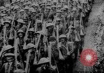 Image en Belgique pendant des forces canadiennes Première Guerre Mondiale Flandre occidentale Belgique, 1917, de la seconde 34 séquences d'archives historiques vidéo 65675044478