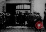 Image en Belgique pendant des forces canadiennes Première Guerre Mondiale Flandre occidentale Belgique, 1917, de la seconde 40 séquences d'archives historiques vidéo 65675044478