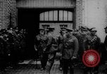 Image en Belgique pendant des forces canadiennes Première Guerre Mondiale Flandre occidentale Belgique, 1917, de la seconde 46 séquences d'archives historiques vidéo 65675044478