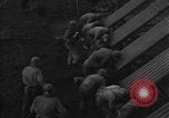 Standbild 18 Field Artillery Mosbach Deutschland, 1944, aus Sekunde 7 historischem Filmmaterial Videoclip 65675044488