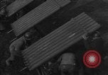 Standbild 18 Field Artillery Mosbach Deutschland, 1944, aus Sekunde 28 historischem Filmmaterial Videoclip 65675044488