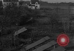 Standbild 18 Field Artillery Mosbach Deutschland, 1944, aus Sekunde 39 historischem Filmmaterial Videoclip 65675044488