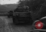 Standbild USA 3rd Armored Division Mosbach Deutschland, 1944, aus Sekunde 17 historischem Filmmaterial Videoclip 65675044489
