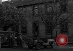 Standbild USA Soldaten Frankreich, 1944, aus Sekunde 14 historischem Filmmaterial Videoclip 65675044490