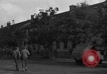 Standbild USA Soldaten Frankreich, 1944, aus Sekunde 19 historischem Filmmaterial Videoclip 65675044490