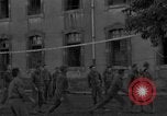 Standbild USA Soldaten Frankreich, 1944, aus Sekunde 44 historischem Filmmaterial Videoclip 65675044490