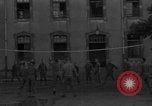 Standbild USA Soldaten Frankreich, 1944, aus Sekunde 52 historischem Filmmaterial Videoclip 65675044490
