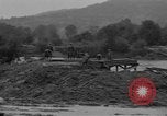 Standbild USA Soldaten Arnaville Frankreich, 1944, aus Sekunde 7 historischem Filmmaterial Videoclip 65675044491