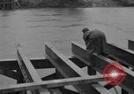 Standbild USA Soldaten Arnaville Frankreich, 1944, aus Sekunde 44 historischem Filmmaterial Videoclip 65675044491