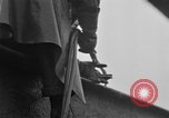 Standbild USA Soldaten Arnaville Frankreich, 1944, aus Sekunde 49 historischem Filmmaterial Videoclip 65675044491