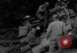 Standbild USA Soldaten Hurtgen Deutschland, 1944, aus Sekunde 31 historischem Filmmaterial Videoclip 65675044496