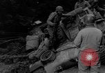 Standbild USA Soldaten Hurtgen Deutschland, 1944, aus Sekunde 33 historischem Filmmaterial Videoclip 65675044496