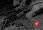 Standbild USA Soldaten Hurtgen Deutschland, 1944, aus Sekunde 40 historischem Filmmaterial Videoclip 65675044496