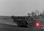 Standbild schottischen Truppen Holland Niederlande, 1944, aus Sekunde 32 historischem Filmmaterial Videoclip 65675044498