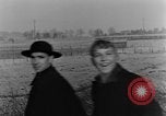Immagine di Civili belga Belgio, 1944, secondo 33 filmato di repertorio 65675044505