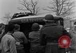 Standbild deutsche Oberstleutnant Freiherr Friedrich August von der Heydte Monschau Deutschland, 1944, aus Sekunde 23 historischem Filmmaterial Videoclip 65675044509