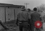 Standbild Ausführung von deutschen Spionen Belgien, 1944, aus Sekunde 15 historischem Filmmaterial Videoclip 65675044510