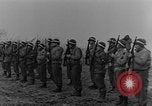 Standbild Ausführung von deutschen Spionen Belgien, 1944, aus Sekunde 29 historischem Filmmaterial Videoclip 65675044510