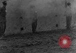 Standbild Ausführung von deutschen Spionen Belgien, 1944, aus Sekunde 41 historischem Filmmaterial Videoclip 65675044510