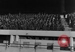Standbild Soldaten jubeln Marseille Frankreich, 1945, aus Sekunde 38 historischem Filmmaterial Videoclip 65675044512