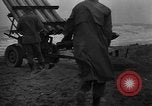 Standbild Die US-Truppen der Armee 5 Viareggio Italien, 1944, aus Sekunde 16 historischem Filmmaterial Videoclip 65675044516